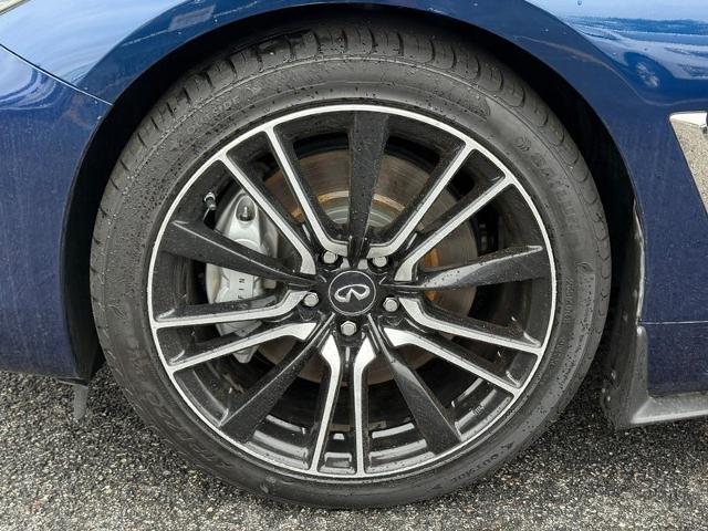 2018 INFINITI Q60 Vehicle Photo in COLUMBIA, MO 65203-3903