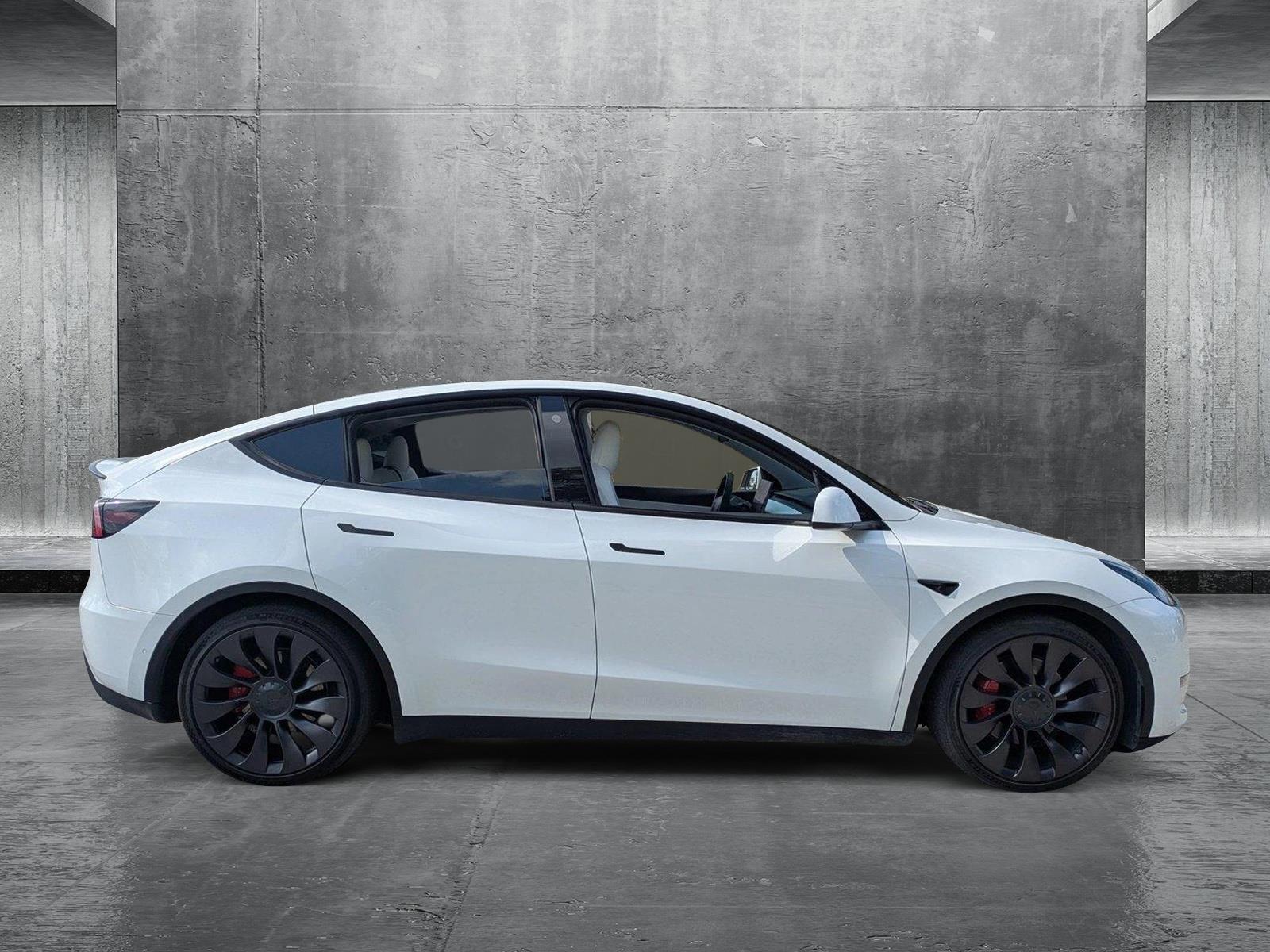 2021 Tesla Model Y Vehicle Photo in Sarasota, FL 34231