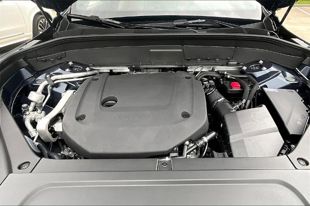 2025 Volvo XC90 Vehicle Photo in Houston, TX 77007
