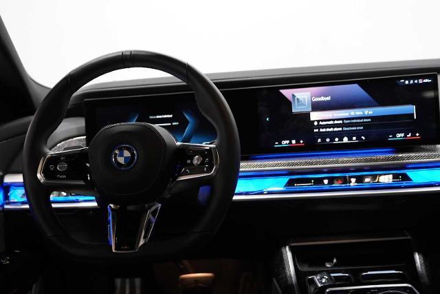 2024 BMW i7 Vehicle Photo in GRAPEVINE, TX 76051