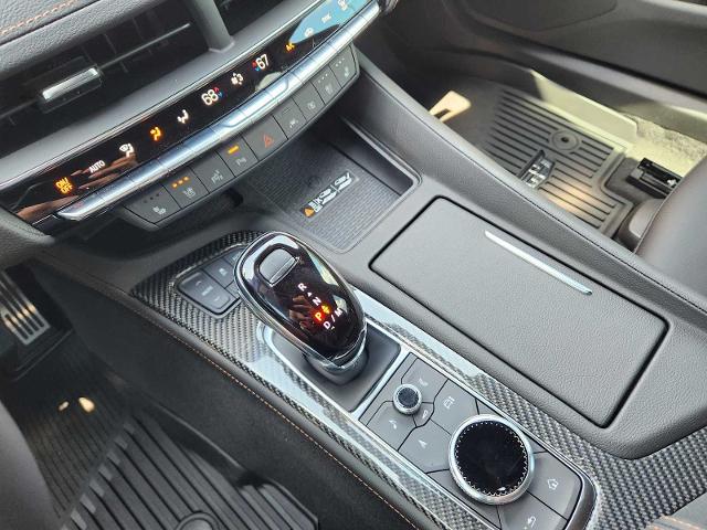 2025 Cadillac CT5 Vehicle Photo in HOUSTON, TX 77079