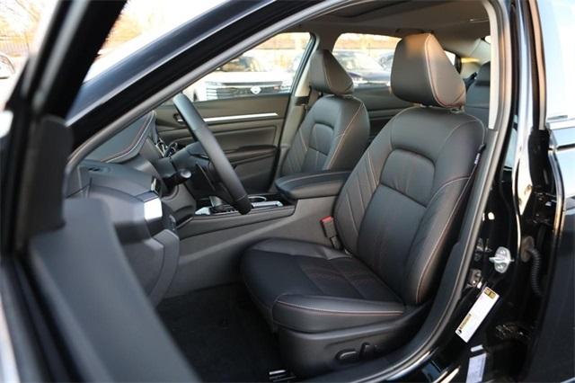 2025 Nissan Altima Vehicle Photo in Hazelwood, MO 63042