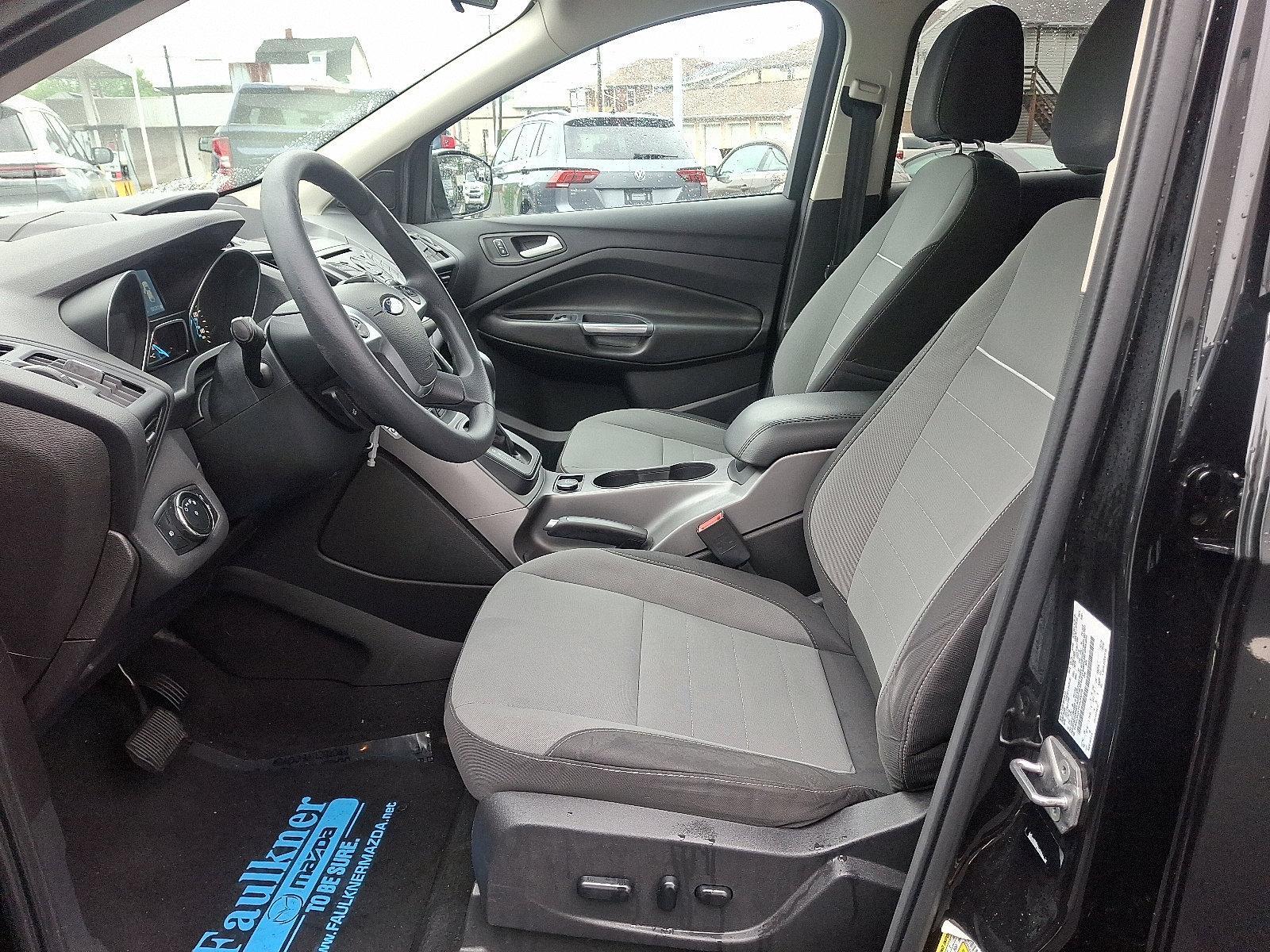 2014 Ford Escape Vehicle Photo in Harrisburg, PA 17111
