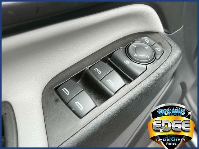 2022 Chevrolet Equinox Vehicle Photo in Roslyn, NY 11576