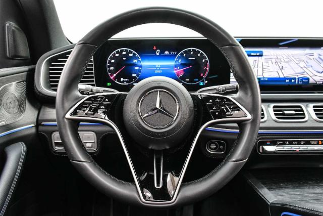 2025 Mercedes-Benz GLE Vehicle Photo in DALLAS, TX 75235