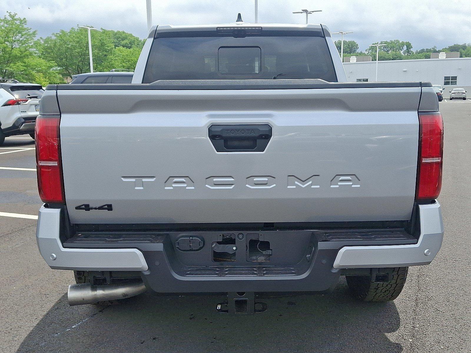 2025 Toyota Tacoma 4WD Vehicle Photo in Harrisburg, PA 17111