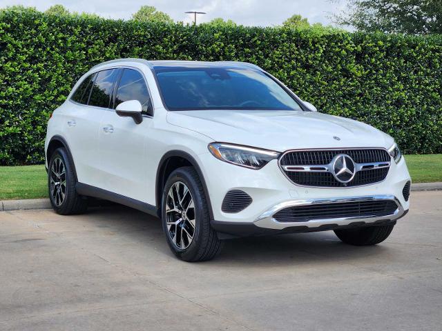 2025 Mercedes-Benz GLC Vehicle Photo in HOUSTON, TX 77079
