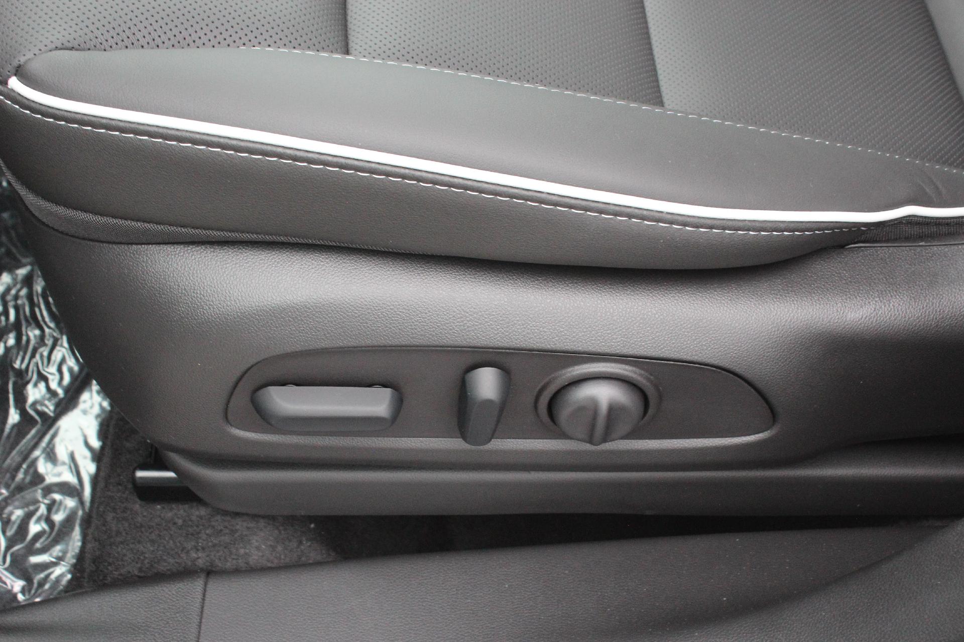 2026 Buick Encore GX Vehicle Photo in AURORA, CO 80012-4011