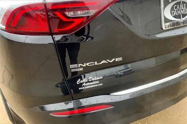 2023 Buick Enclave Vehicle Photo in TOPEKA, KS 66609-0000
