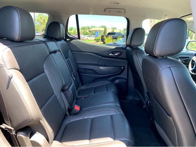 2023 GMC Acadia Vehicle Photo in BEAUFORT, SC 29906-4218