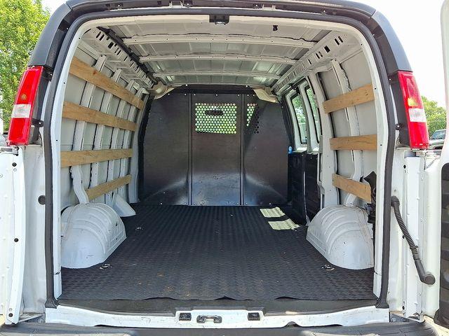 2023 GMC Savana Cargo 2500 Vehicle Photo in DANBURY, CT 06810-5034
