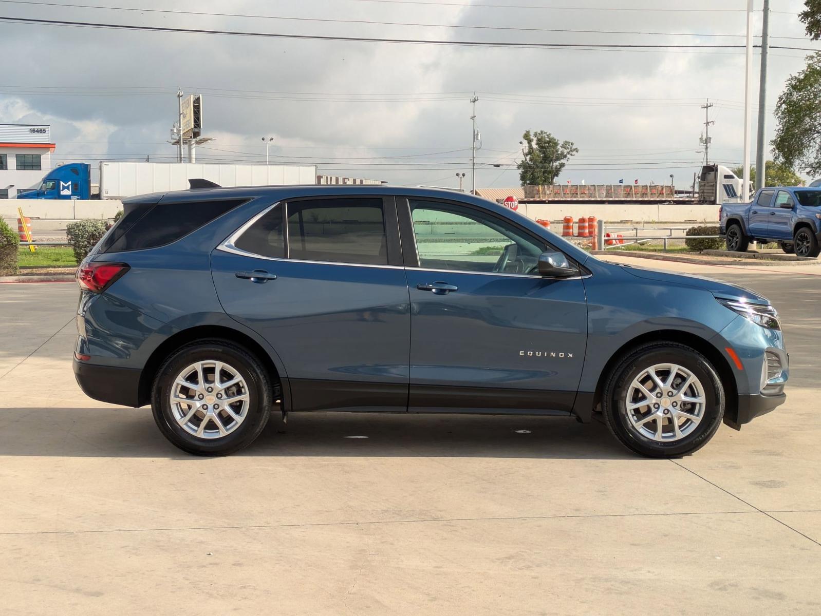 2024 Chevrolet Equinox Vehicle Photo in SELMA, TX 78154-1460