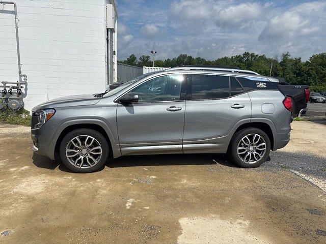 2023 GMC Terrain Vehicle Photo in TREVOSE, PA 19053-4984