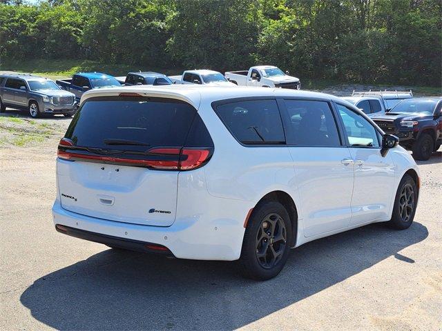 2024 Chrysler Pacifica Vehicle Photo in MILFORD, OH 45150-1684