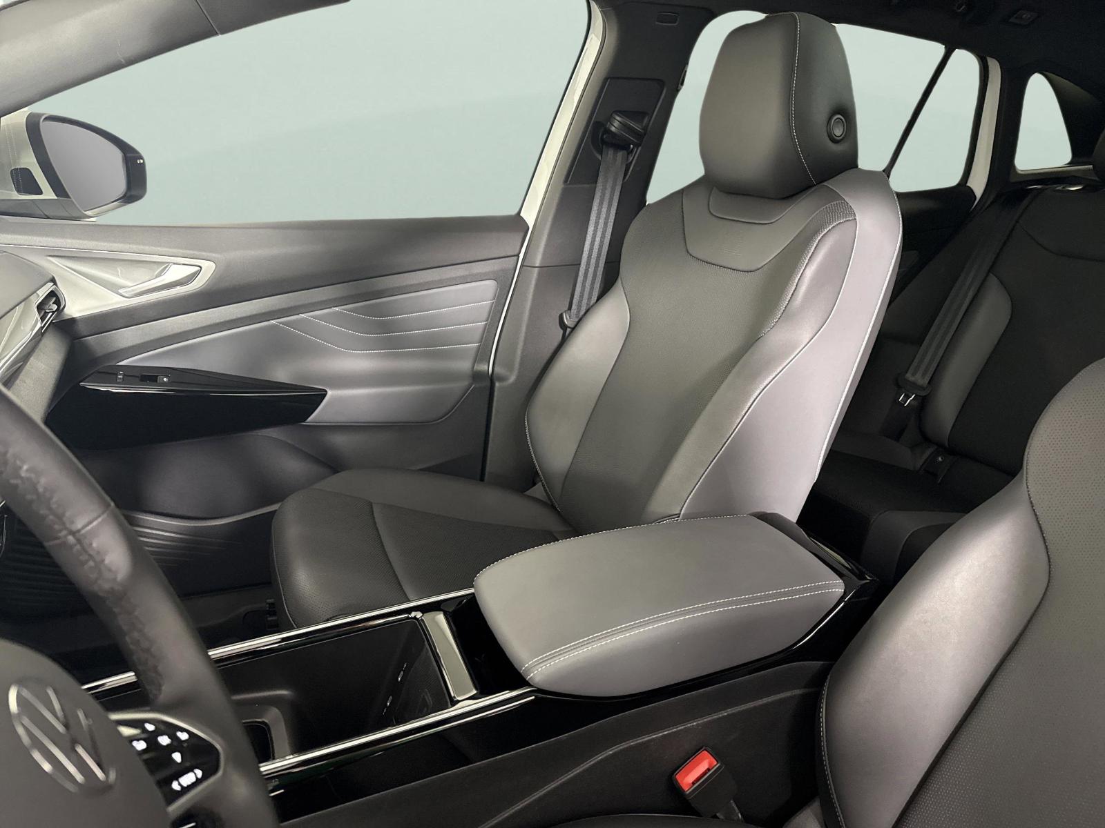 2023 Volkswagen ID.4 Vehicle Photo in Georgetown, TX 78626