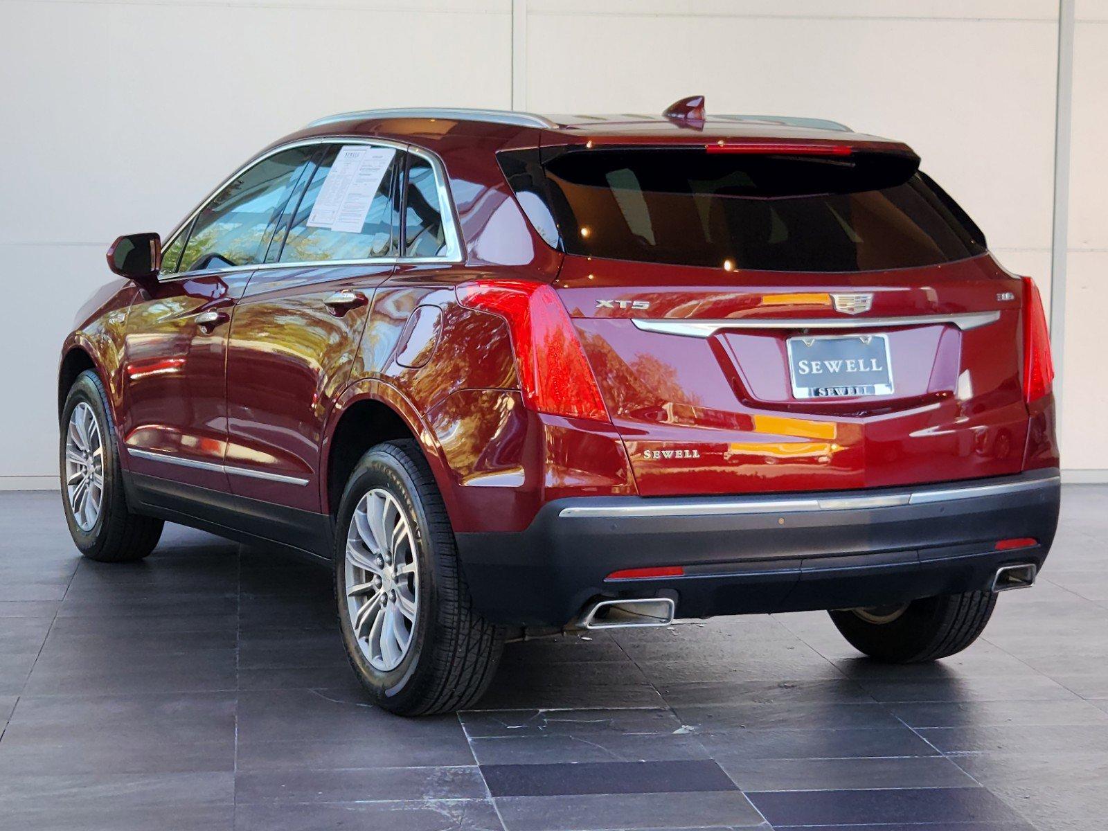 2017 Cadillac XT5 Vehicle Photo in HOUSTON, TX 77079-1502