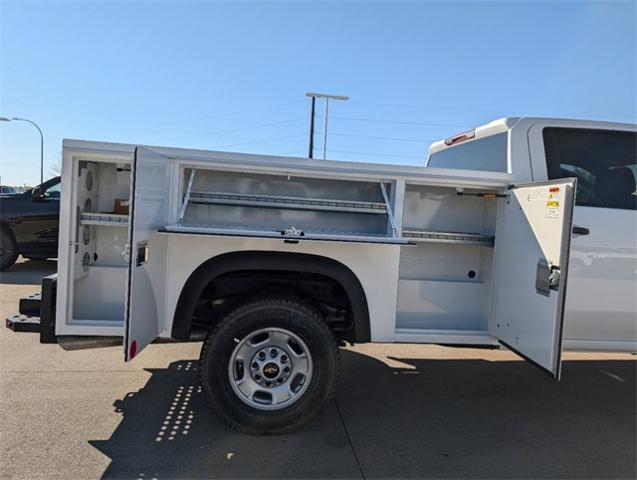 2024 Chevrolet Silverado 2500 HD Vehicle Photo in ENGLEWOOD, CO 80113-6708