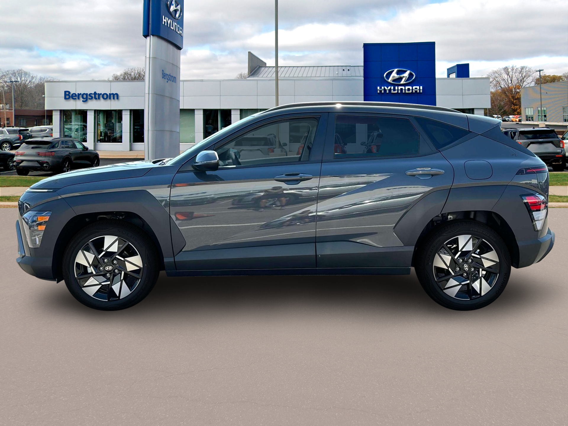 2025 Hyundai KONA Vehicle Photo in Green Bay, WI 54304