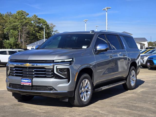 2025 Chevrolet Suburban Vehicle Photo in CROSBY, TX 77532-9157