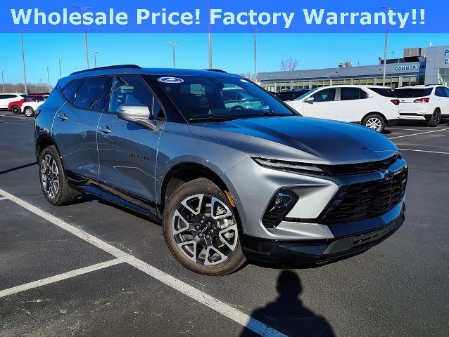 2024 Chevrolet Blazer Vehicle Photo in GREEN BAY, WI 54304-5303