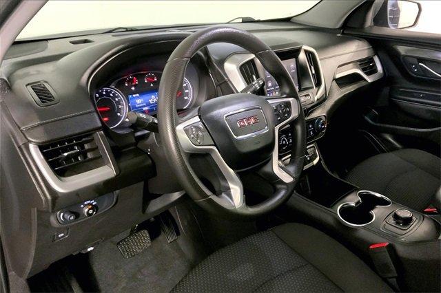 2024 GMC Terrain Vehicle Photo in KANSAS CITY, MO 64114-4502