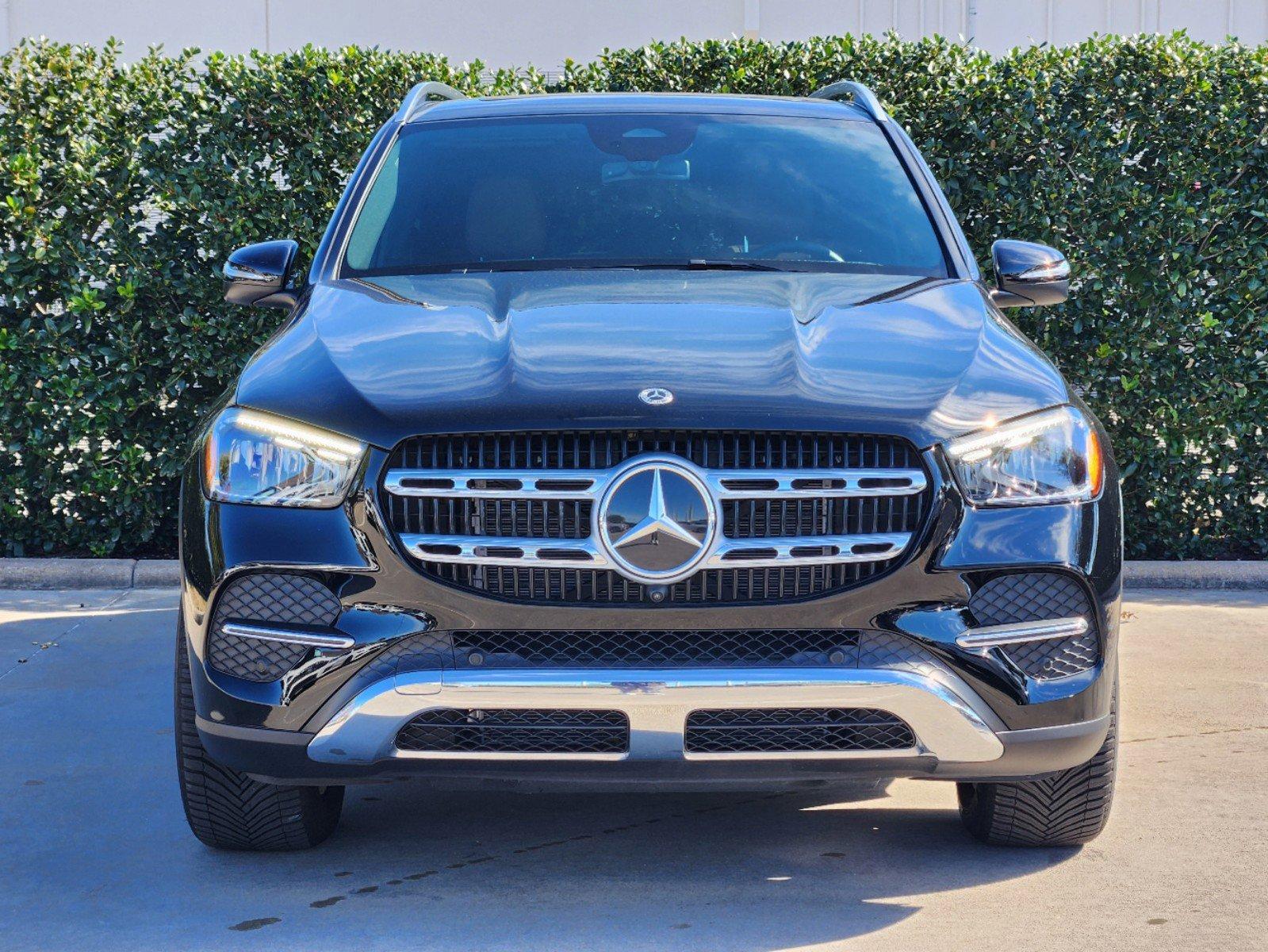 2025 Mercedes-Benz GLE Vehicle Photo in HOUSTON, TX 77079