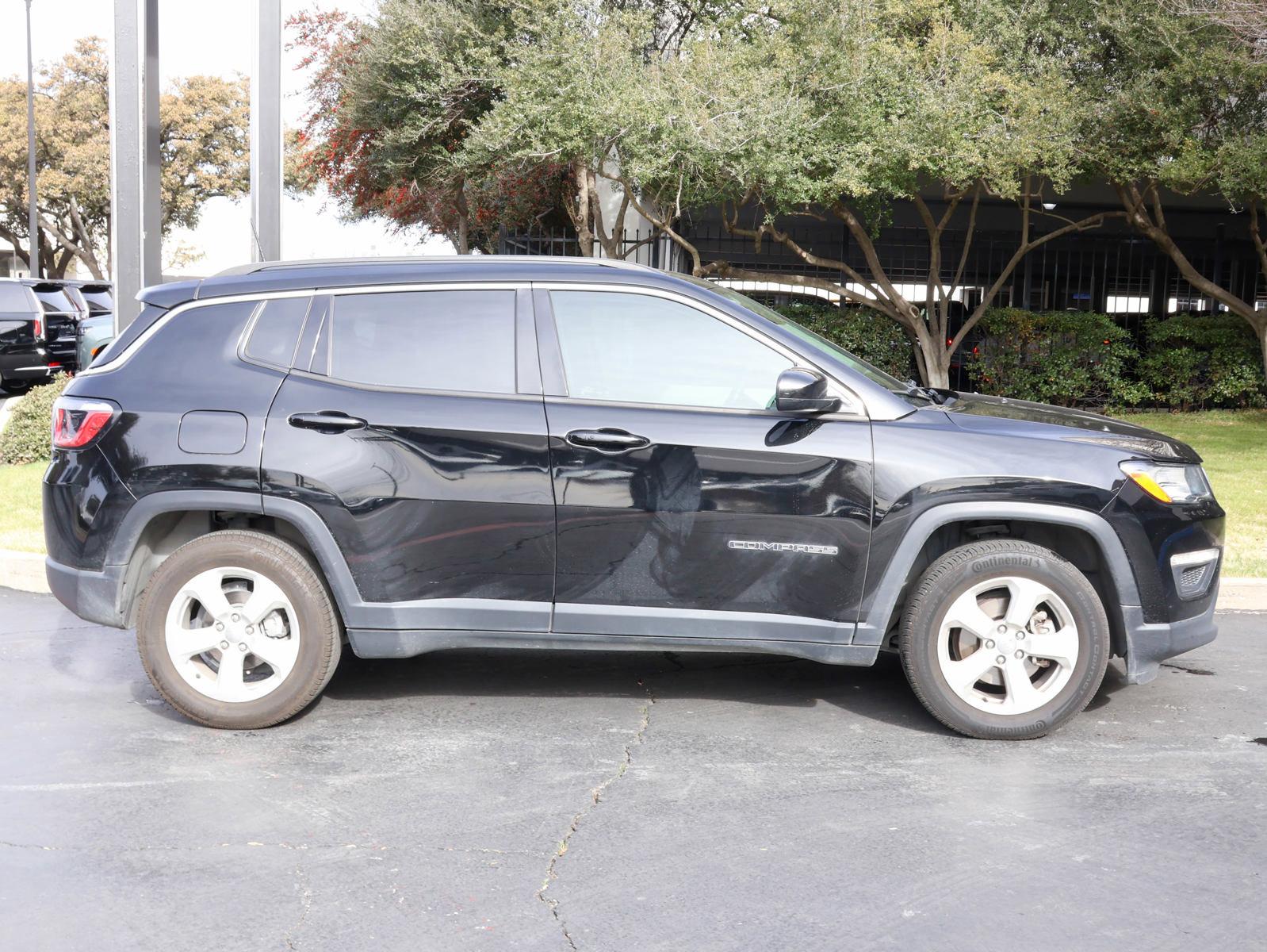 2018 Jeep Compass Vehicle Photo in DALLAS, TX 75209-3095