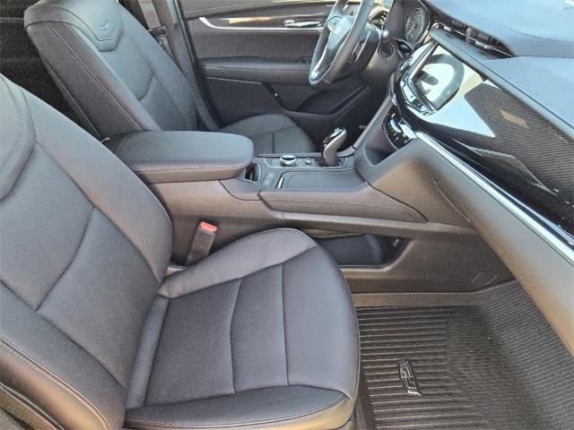 2025 Cadillac XT6 Vehicle Photo in Oklahoma City, OK 73114