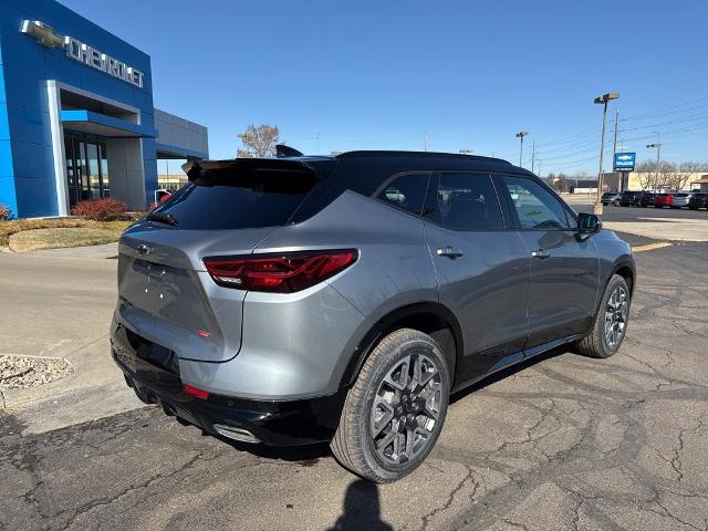 2025 Chevrolet Blazer Vehicle Photo in MANHATTAN, KS 66502-5036