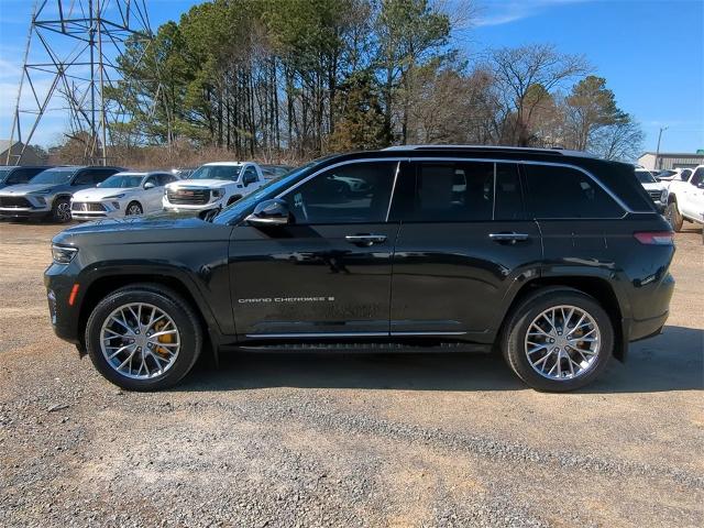 2023 Jeep Grand Cherokee Vehicle Photo in ALBERTVILLE, AL 35950-0246