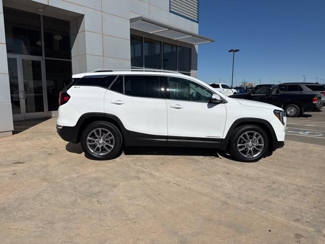 2023 GMC Terrain Vehicle Photo in Winslow, AZ 86047-2439