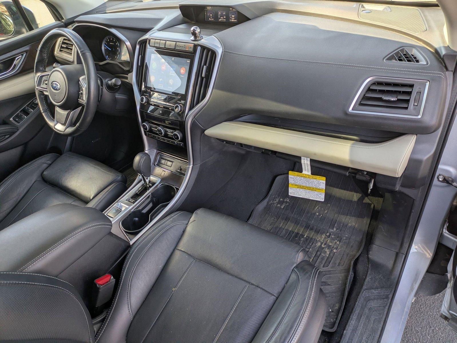 2022 Subaru Ascent Vehicle Photo in VALENCIA, CA 91355-1705