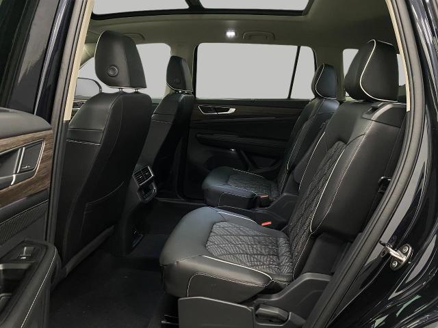 2025 Volkswagen Atlas Vehicle Photo in Appleton, WI 54913