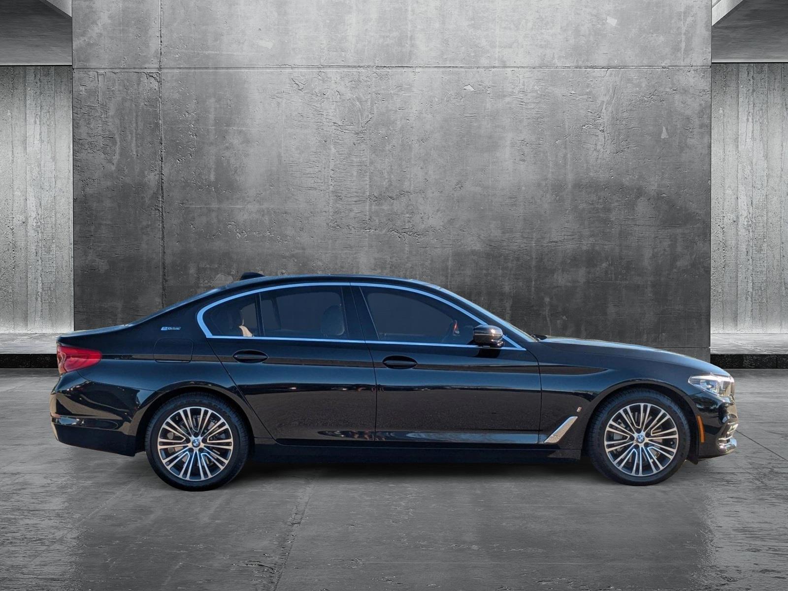 2019 BMW 530e iPerformance Vehicle Photo in St. Petersburg, FL 33713