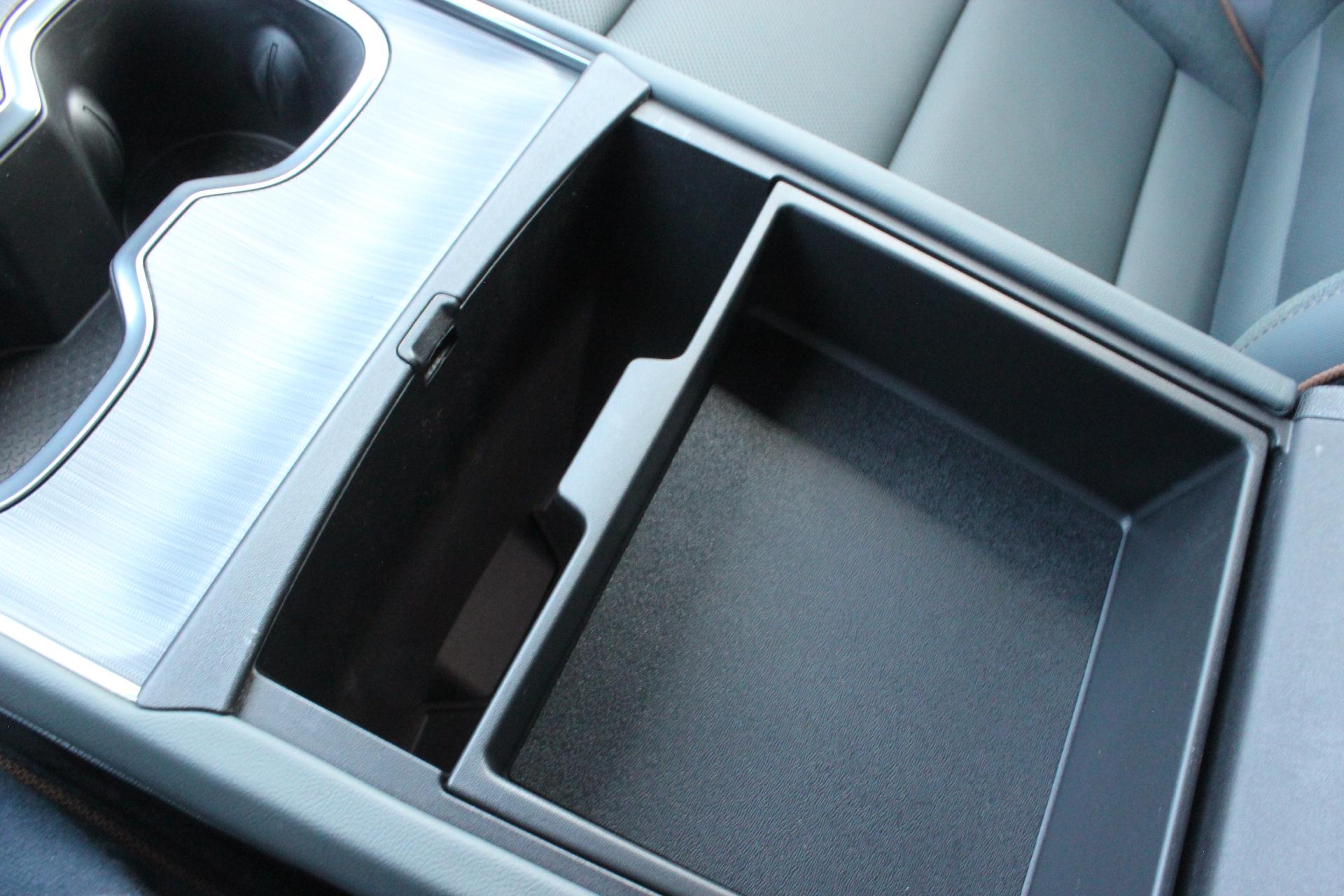 2025 GMC Acadia Vehicle Photo in AURORA, CO 80012-4011
