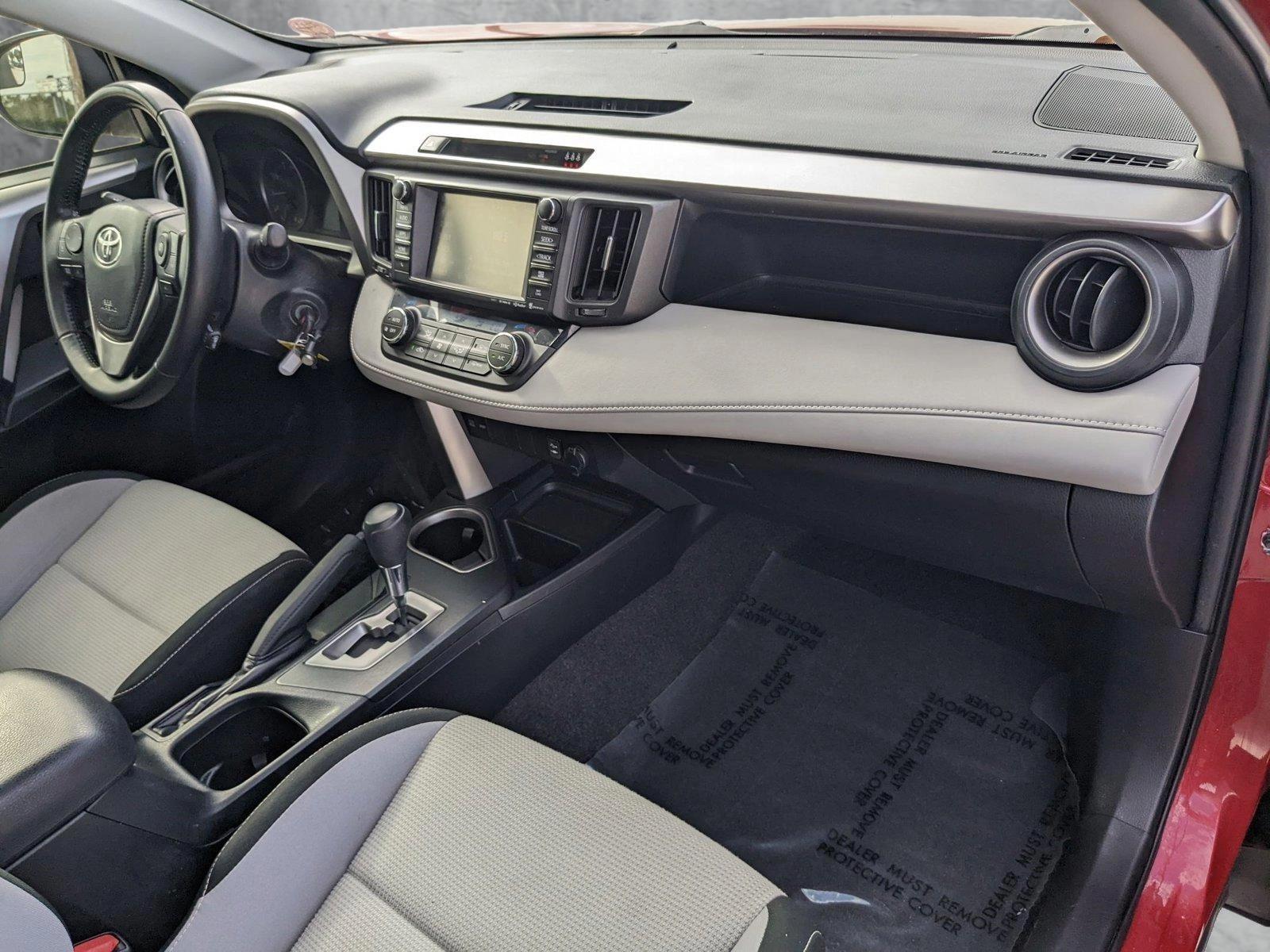 2017 Toyota RAV4 Vehicle Photo in Davie, FL 33331