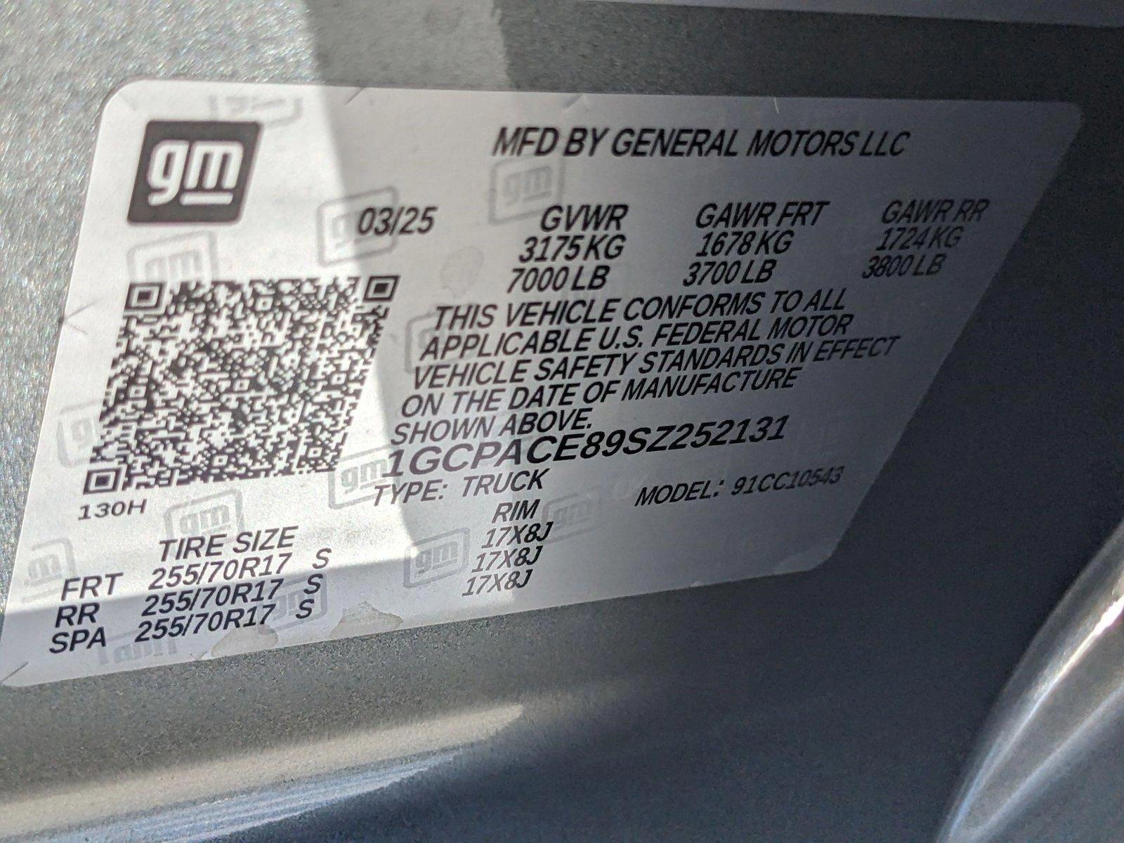 2025 Chevrolet Silverado 1500 Vehicle Photo in MIAMI, FL 33172-3015