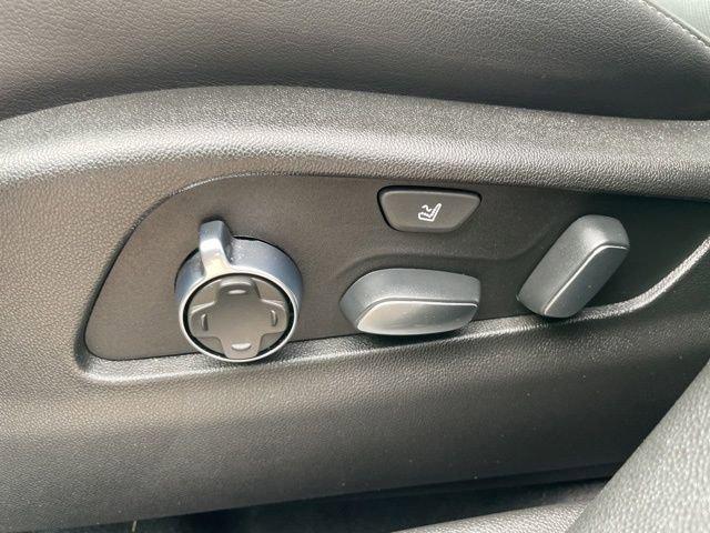 2021 Cadillac XT4 Vehicle Photo in MEDINA, OH 44256-9631