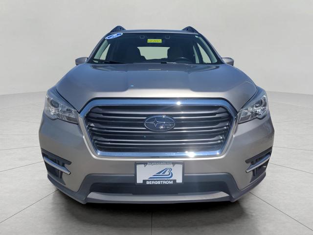 2020 Subaru Ascent Vehicle Photo in Green Bay, WI 54304