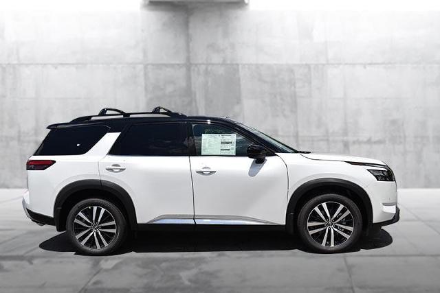 2025 Nissan Pathfinder Vehicle Photo in Ballwin, MO 63011