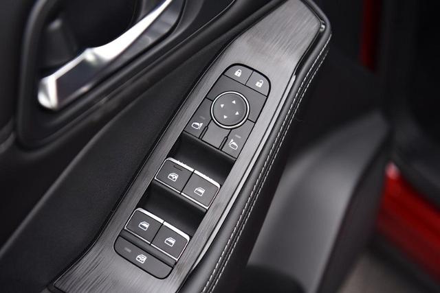 2025 Nissan Rogue Vehicle Photo in Ballwin, MO 63011