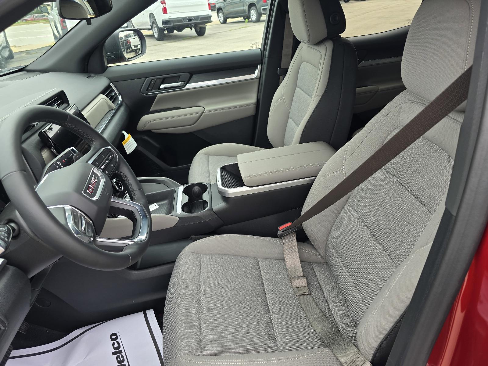 2026 GMC Terrain Vehicle Photo in Rolla, MO 65401
