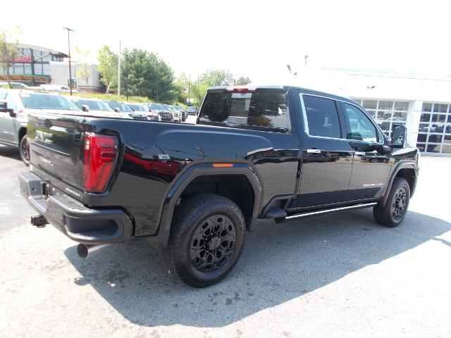 2025 GMC Sierra 2500 HD Vehicle Photo in LOWELL, MA 01852-4336