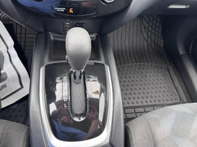 2016 Nissan Rogue Vehicle Photo in Oshkosh, WI 54901