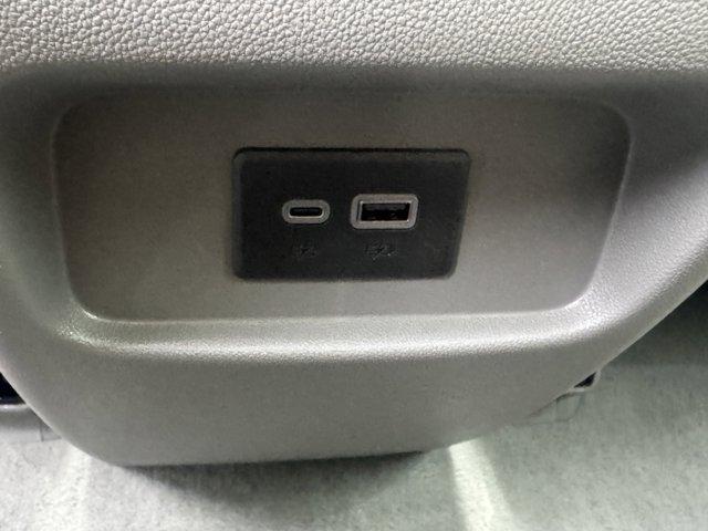 2025 Cadillac XT5 Vehicle Photo in LEOMINSTER, MA 01453-2952
