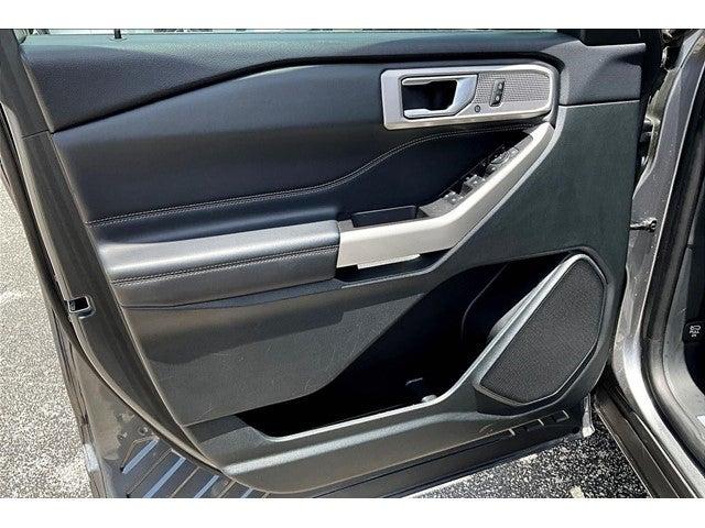 2024 Ford Explorer Vehicle Photo in San Antonio, TX 78230