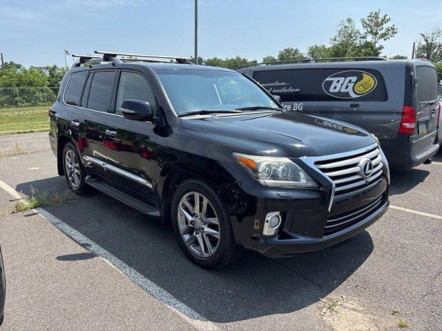 2013 Lexus LX 570 Vehicle Photo in TREVOSE, PA 19053-4984
