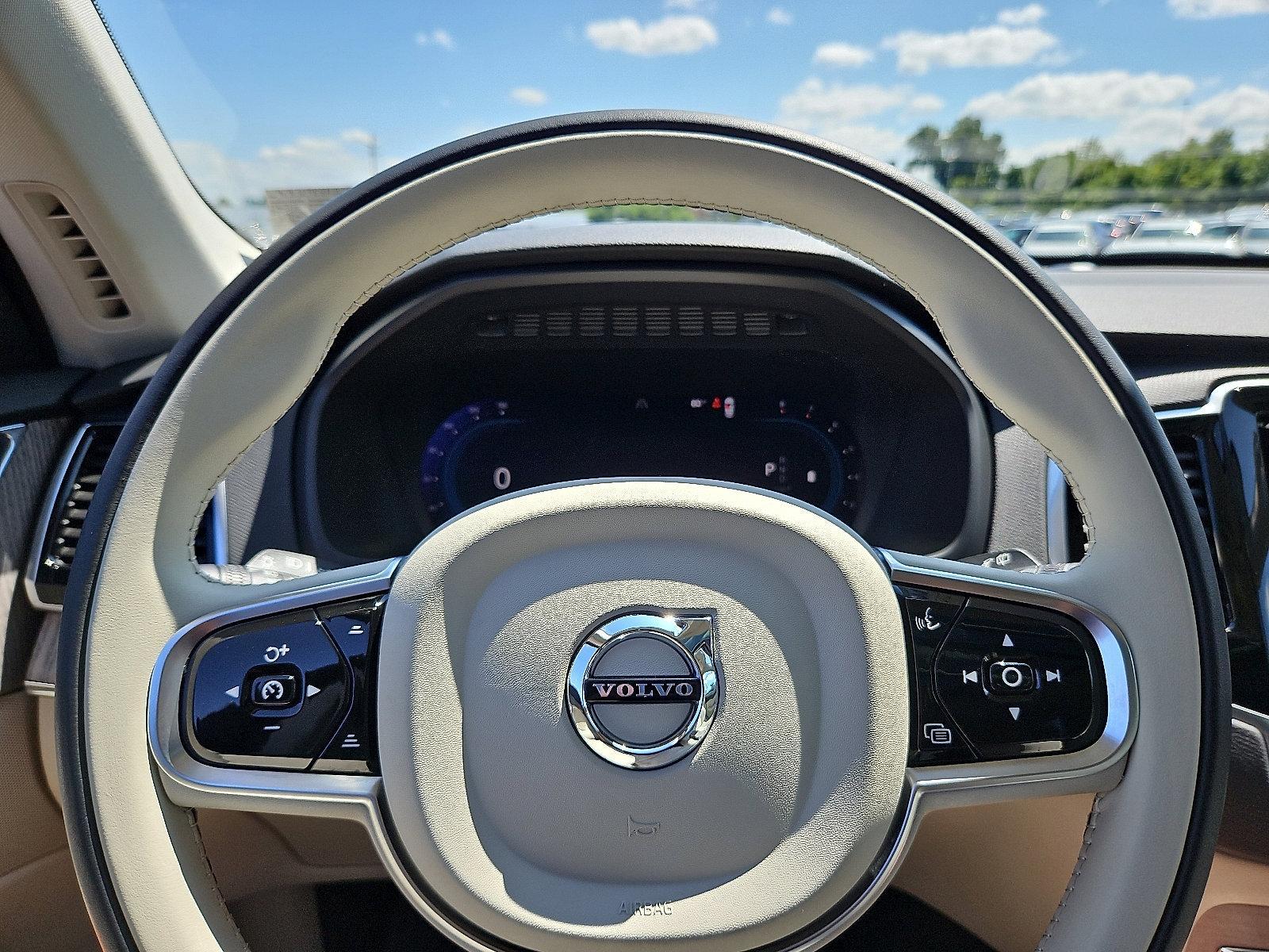 2024 Volvo XC90 Vehicle Photo in Trevose, PA 19053