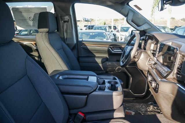 2024 Chevrolet Silverado 1500 Vehicle Photo in VENTURA, CA 93003-8585