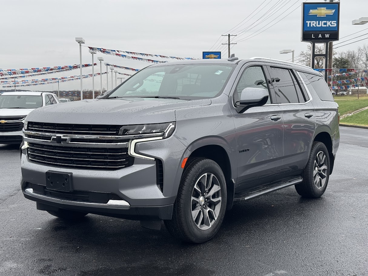 2021 Chevrolet Tahoe Vehicle Photo in BOONVILLE, IN 47601-9633